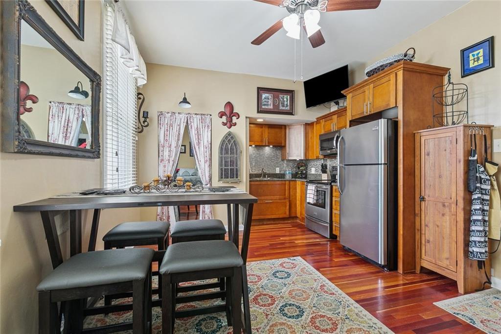 1224 ST CHARLES Avenue 318