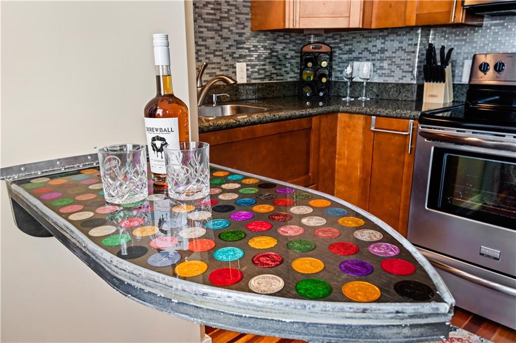 1224 ST CHARLES Avenue 318