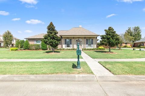 101 LAC PETIT Court Luling LA 70070