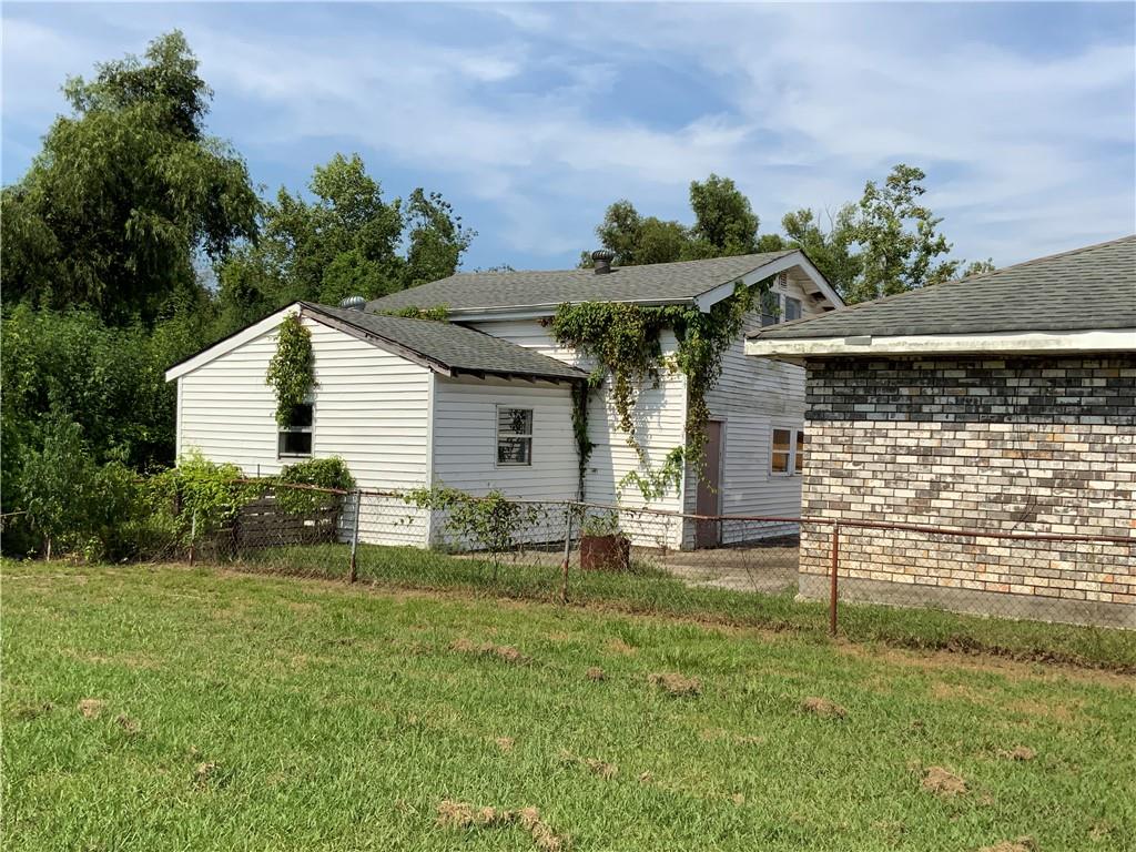 3208 MAUREEN Lane