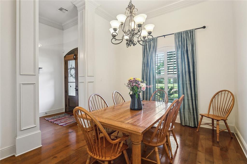 229 PINE CREST Drive