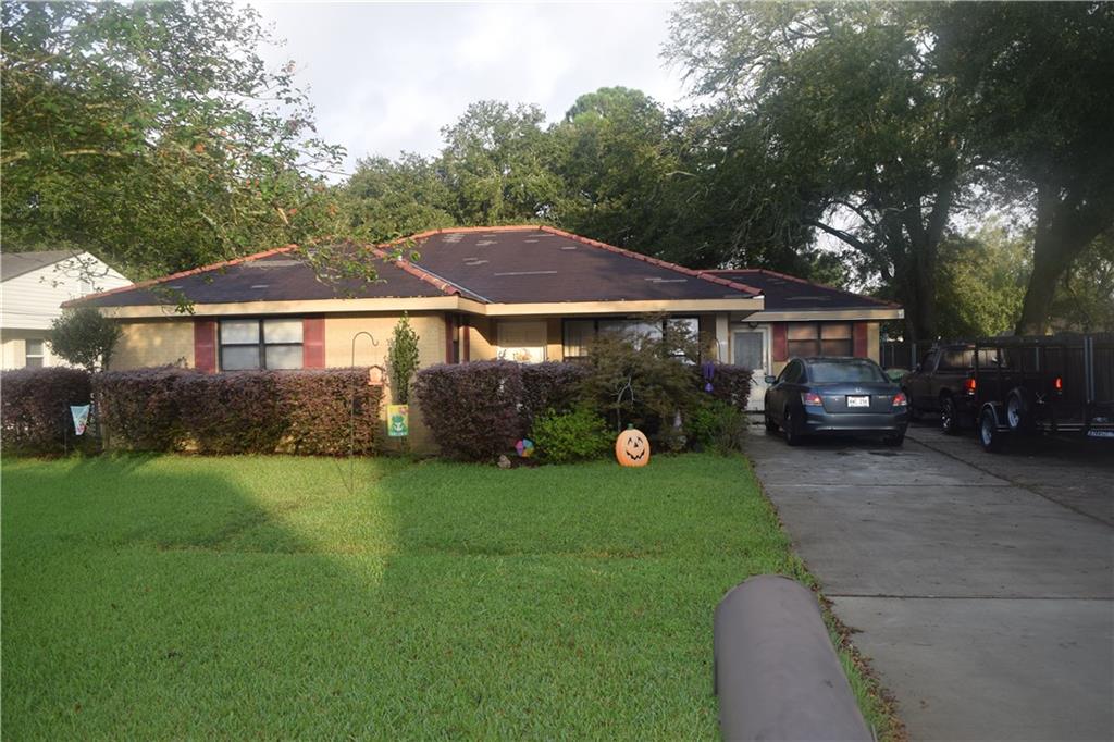 Photo 1 of 19 — 430 BELLVIEW Street, River Ridge, LA 70123