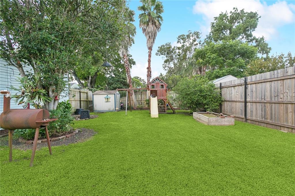 New Orleans, Louisiana 70118, United States, 3 Bedrooms Bedrooms, ,2 BathroomsBathrooms,Residential,Active,189848