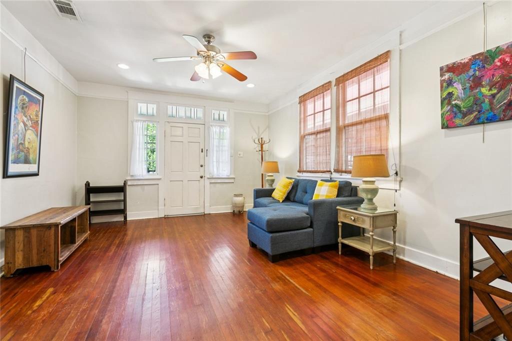 New Orleans, Louisiana 70118, United States, 3 Bedrooms Bedrooms, ,2 BathroomsBathrooms,Residential,Active,189848