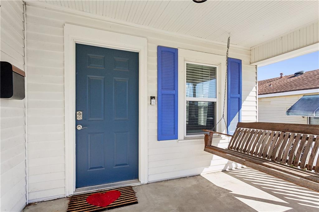 Metairie, Louisiana 70001, United States, 3 Bedrooms Bedrooms, ,2 BathroomsBathrooms,Residential,Pending,63949