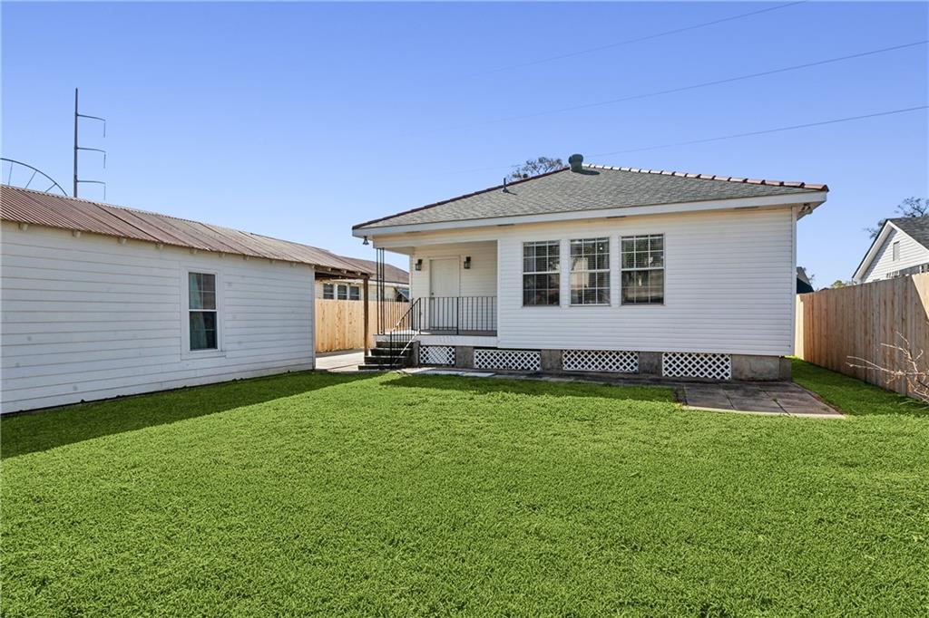 Metairie, Louisiana 70001, United States, 3 Bedrooms Bedrooms, ,2 BathroomsBathrooms,Residential,Pending,63949