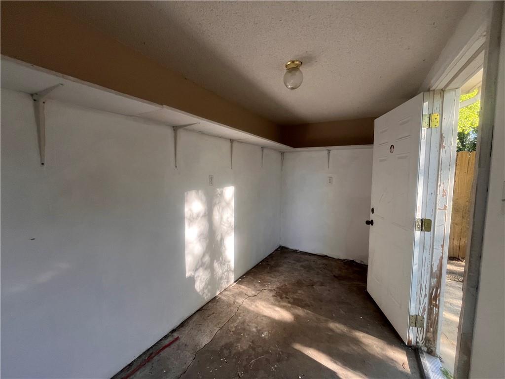 New Orleans, Louisiana 70126, United States, 4 Bedrooms Bedrooms, ,2 BathroomsBathrooms,Residential,Pending,61027