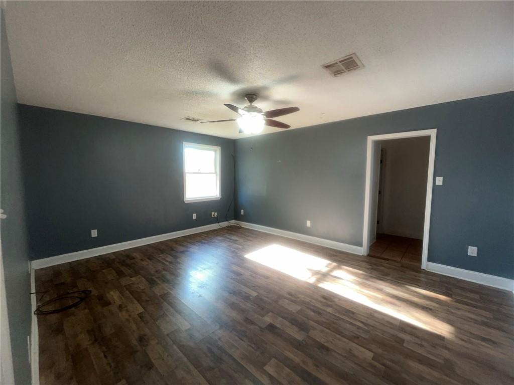 New Orleans, Louisiana 70126, United States, 4 Bedrooms Bedrooms, ,2 BathroomsBathrooms,Residential,Pending,61027