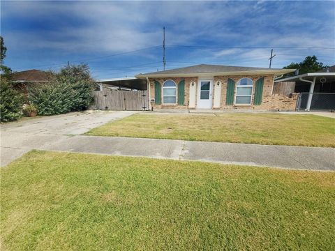 2748 Erin Drive, Marrero, LA 70072 - #: 2461418