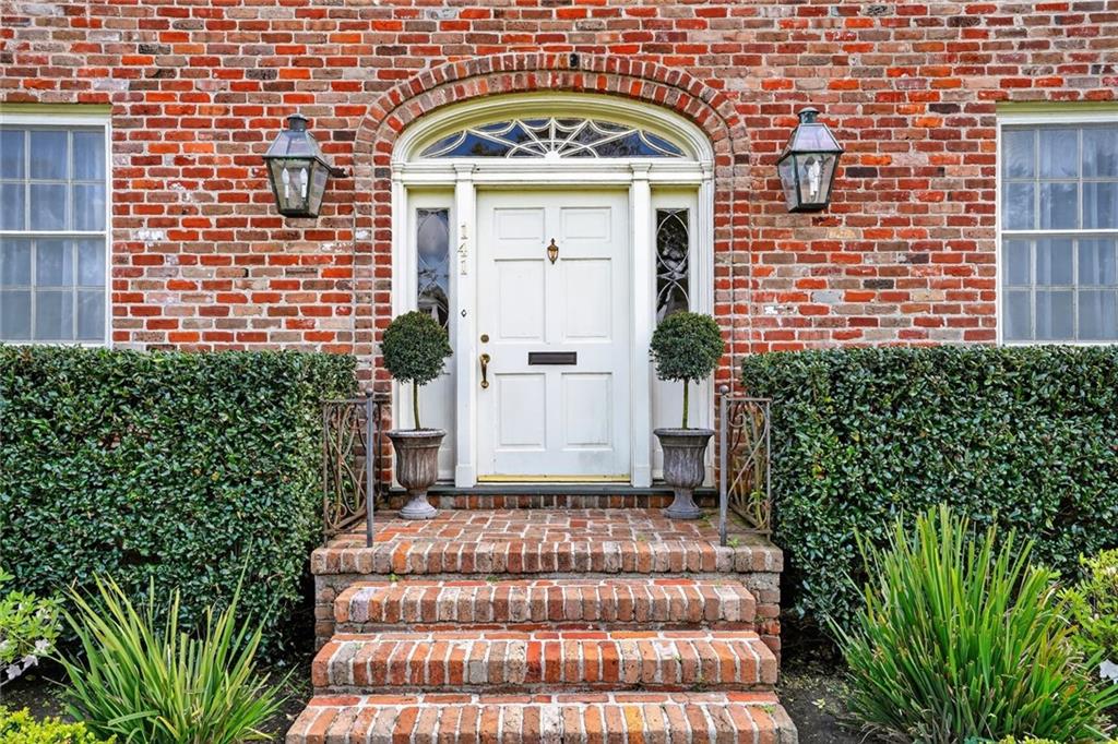 141 HOMESTEAD Avenue
