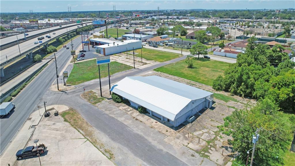 59 WESTBANK EXPRESSWAY