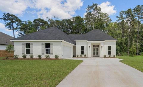 Photo of 609 KRISTIAN Court, Madisonville, LA 70447 (MLS # 2558433)