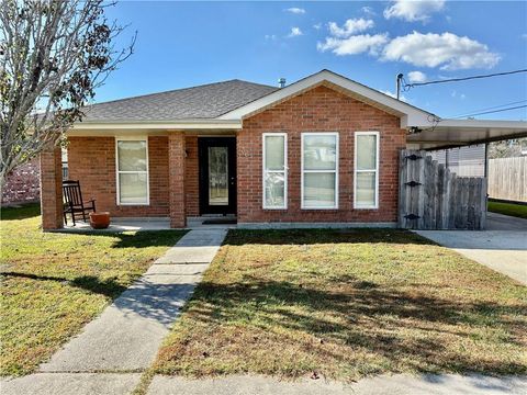 36 WOODCHASE Court Violet LA 70092