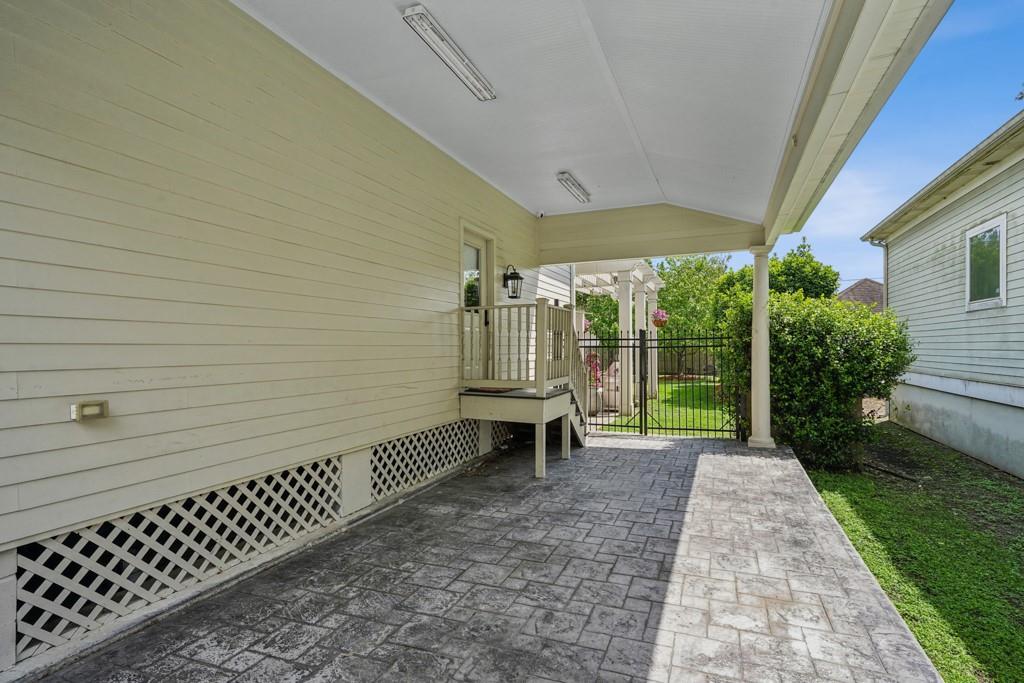 6365 ARGONNE Boulevard