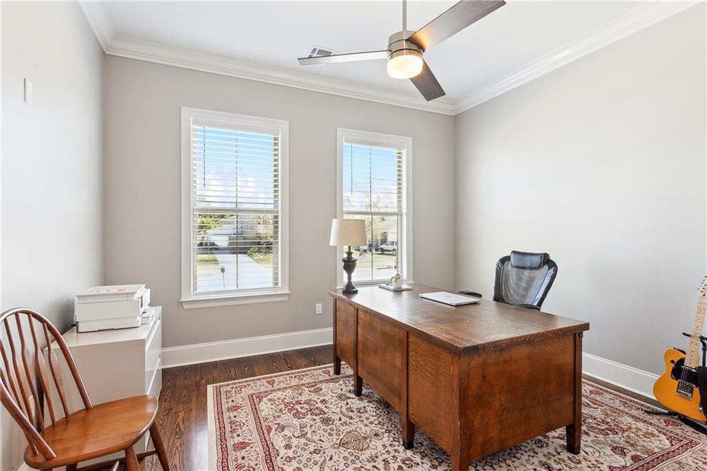 New Orleans, Louisiana 70122, United States, 4 Bedrooms Bedrooms, ,3 BathroomsBathrooms,Residential,Pending,66679
