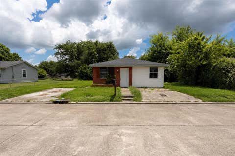 Photo of 411 LOUISE Street, Houma, LA 70363 (MLS # 2556521)