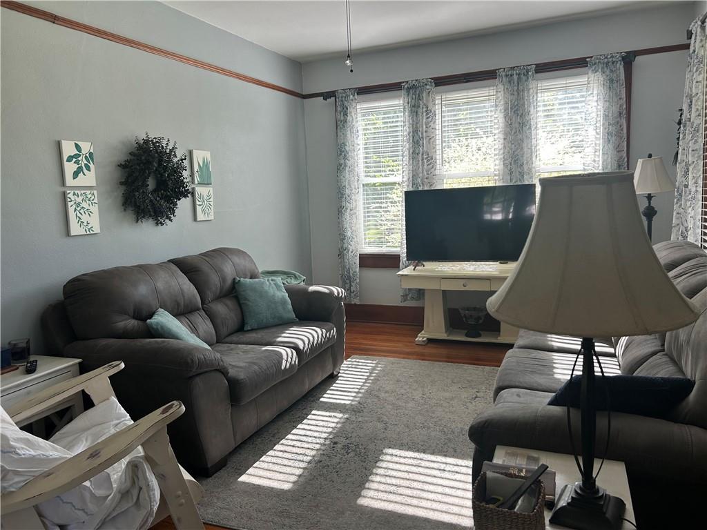 1002 SUPERIOR Avenue