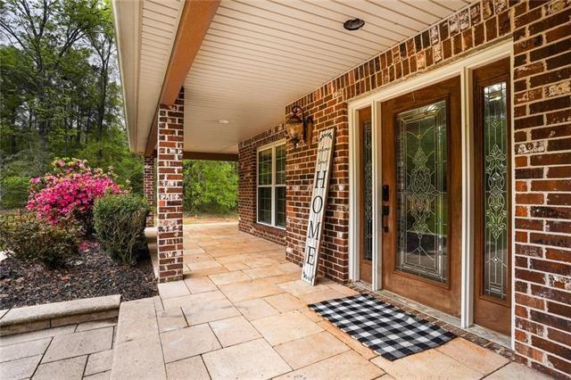 60 BLEU LAKE Drive