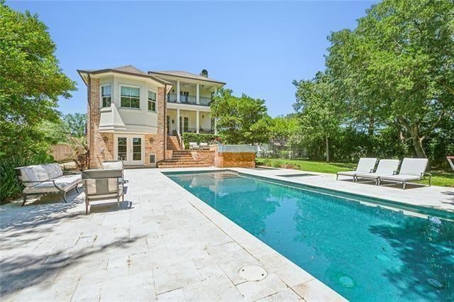 River Ridge, Louisiana, 70123, United States, 4 Bedrooms Bedrooms, ,5 BathroomsBathrooms,Residential,Active,2034693