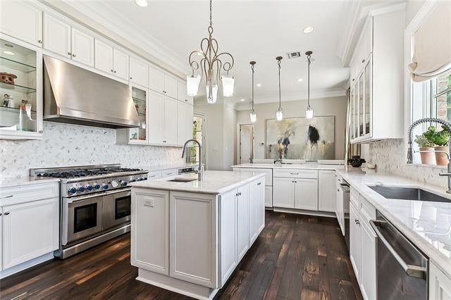 River Ridge, Louisiana, 70123, United States, 4 Bedrooms Bedrooms, ,5 BathroomsBathrooms,Residential,Active,2034693