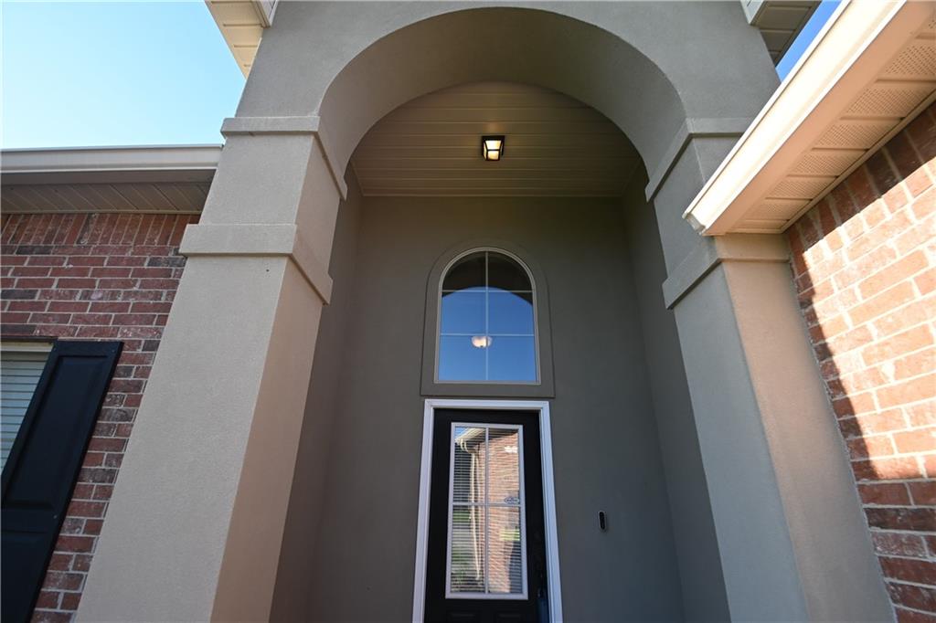 11205 REGENCY Avenue