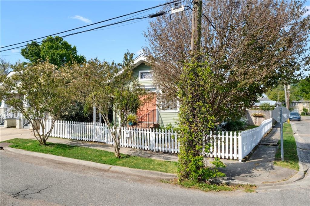 3140 UPPERLINE Street