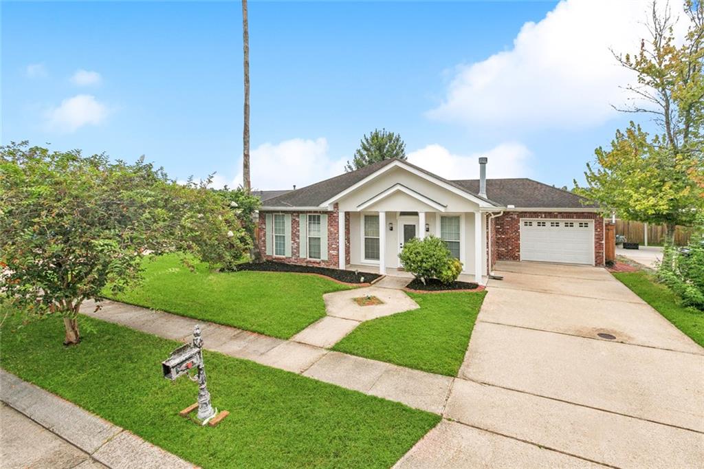 2817 MEADOW Drive