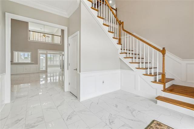 23 ROSEDOWN Drive