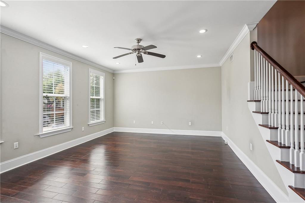 New Orleans, Louisiana 70119, United States, 4 Bedrooms Bedrooms, ,4 BathroomsBathrooms,Residential,Pending,62349