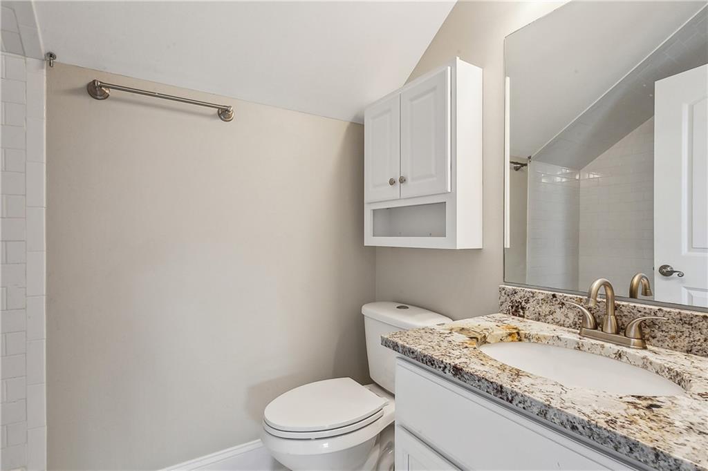 New Orleans, Louisiana 70119, United States, 4 Bedrooms Bedrooms, ,4 BathroomsBathrooms,Residential,Pending,62349