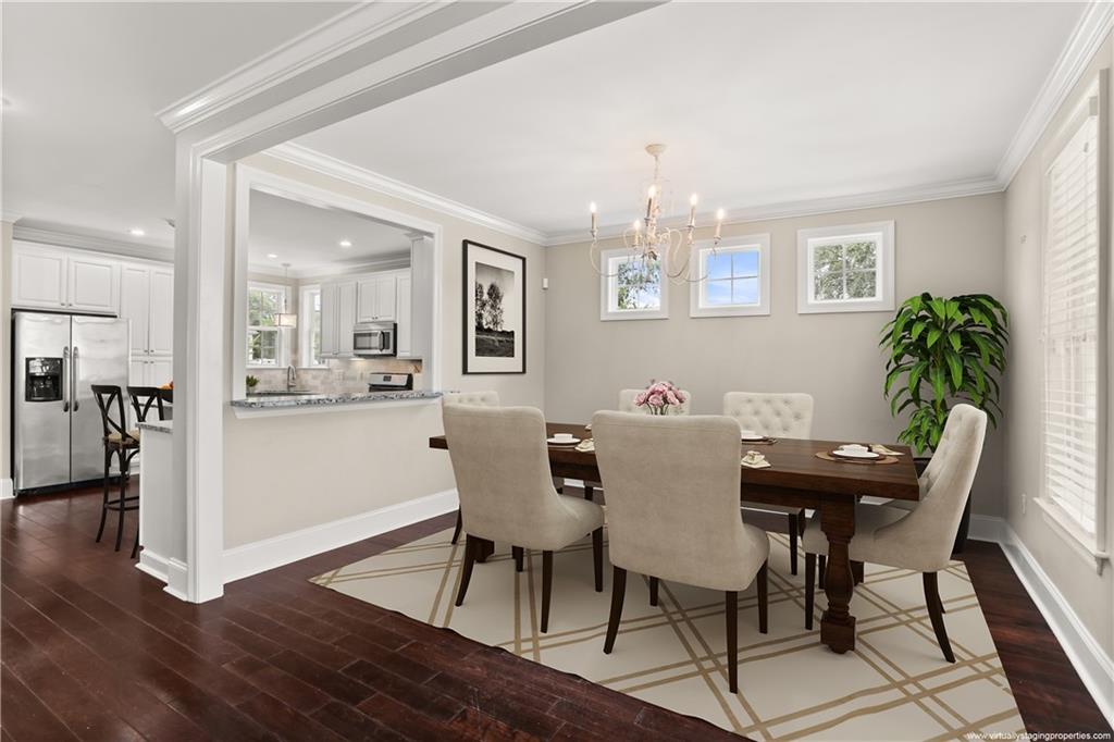 New Orleans, Louisiana 70119, United States, 4 Bedrooms Bedrooms, ,4 BathroomsBathrooms,Residential,Pending,62349