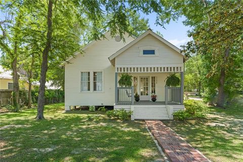 Photo of 2248 MONROE Street, Mandeville, LA 70448 (MLS # 2553818)