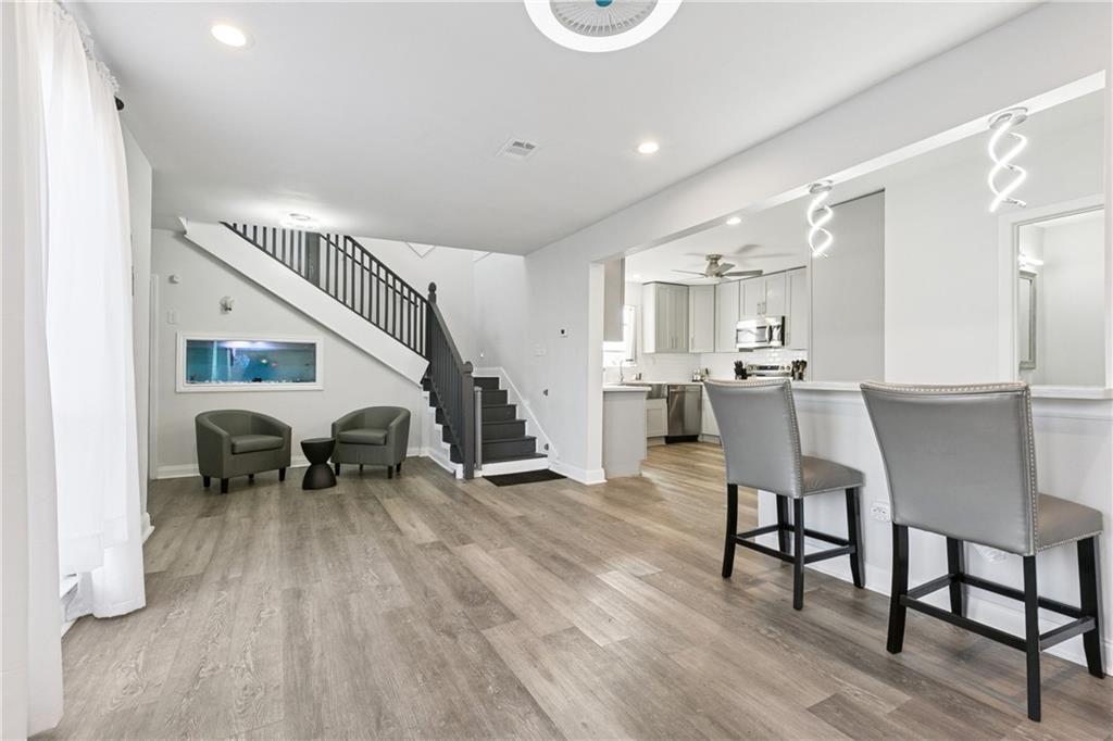 5160 METROPOLITAN Drive