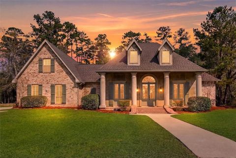 131 DUNLEITH Lane Mandeville LA 70471