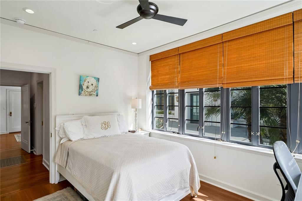 New Orleans, Louisiana 70115, United States, 3 Bedrooms Bedrooms, ,2 BathroomsBathrooms,Residential,Pending,6571