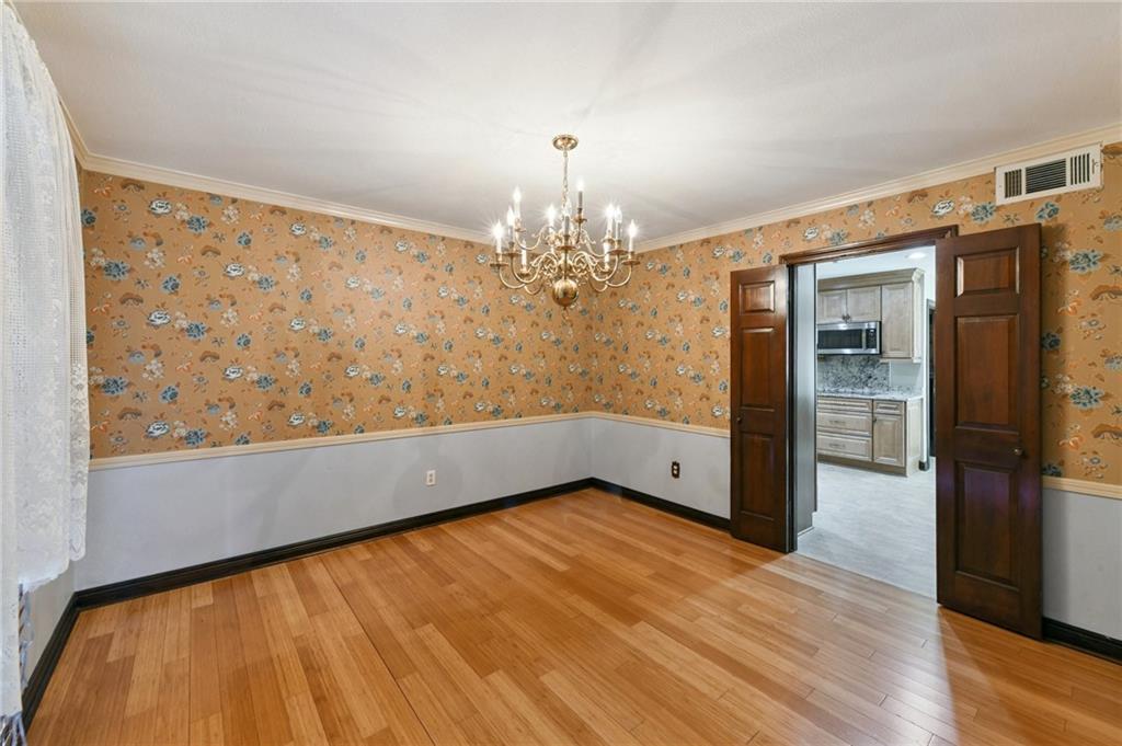 44 GRAND CANYON Drive