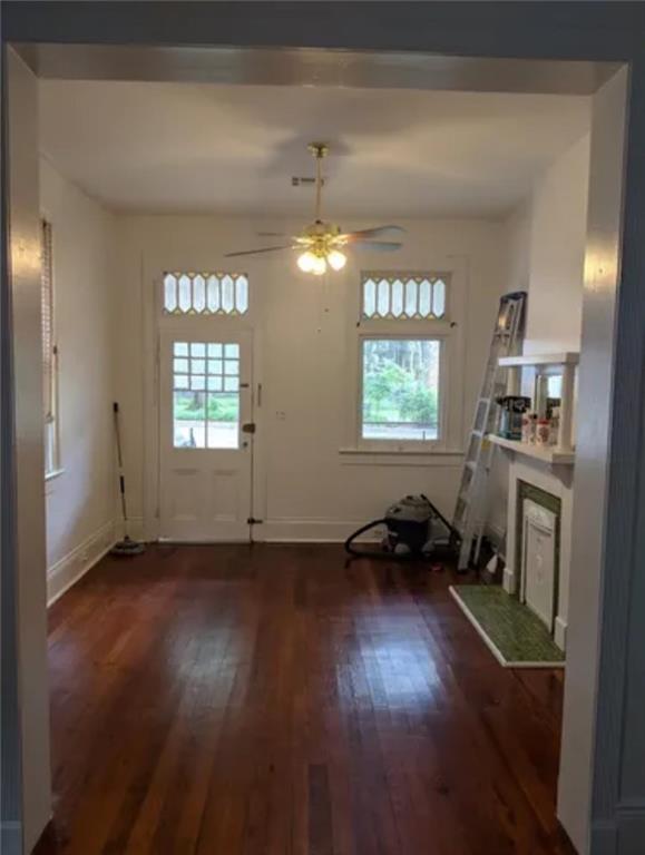 New Orleans, Louisiana 70119, United States, 2 Bedrooms Bedrooms, ,1 BathroomBathrooms,Residential,Pending,108376