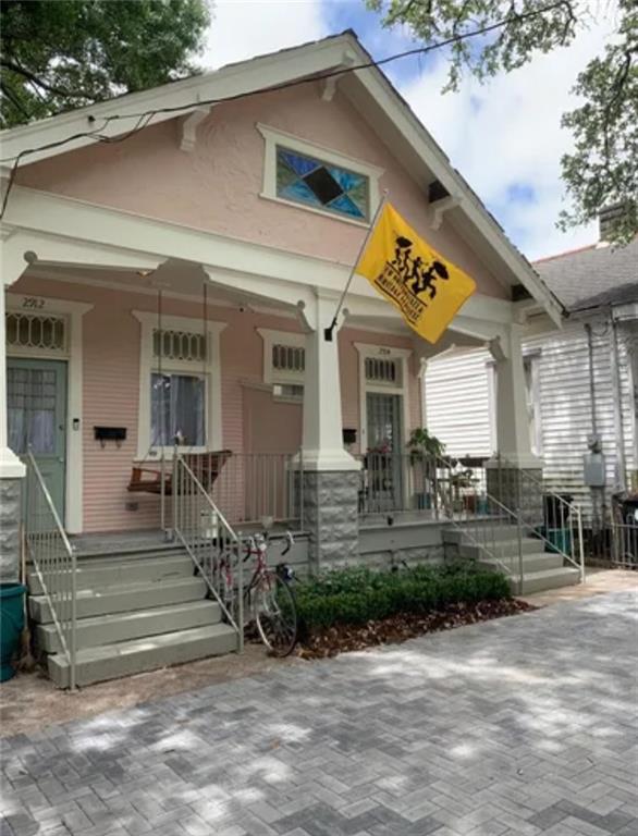 New Orleans, Louisiana 70119, United States, 2 Bedrooms Bedrooms, ,1 BathroomBathrooms,Residential,Pending,108376