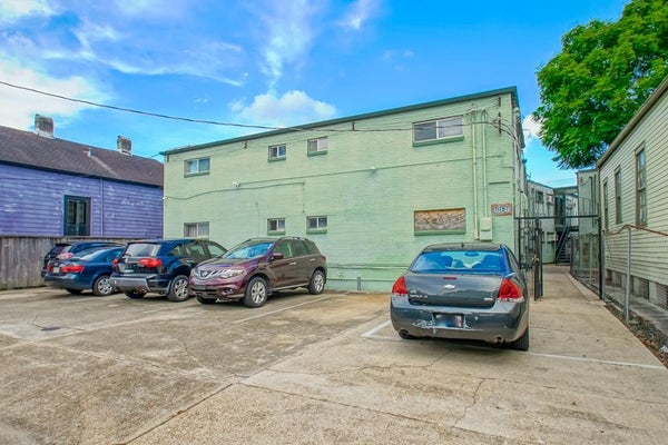 1121 N VILLERE ST # 21, NEW ORLEANS, LA 70116 - Image 4cb2a4f32c0e22b5de3b19a01a1bf155/1277176013