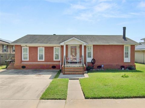 13334 DWYER Boulevard New Orleans LA 70129