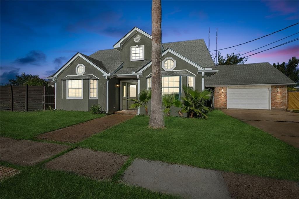 3816 RIVERLAND Drive