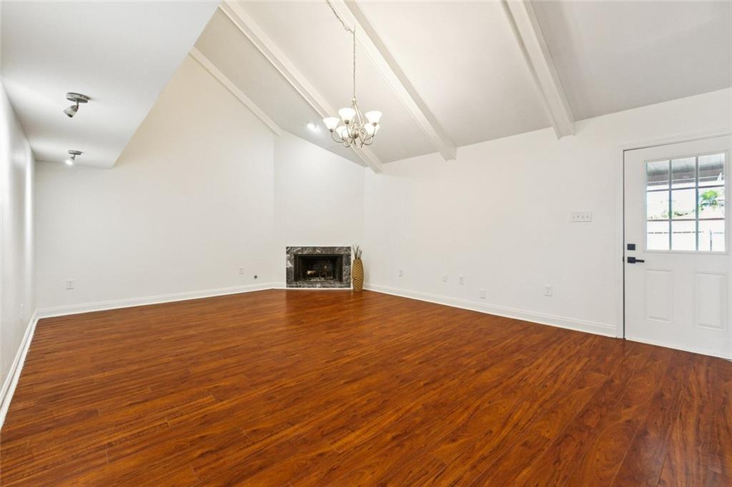 3816 RIVERLAND Drive