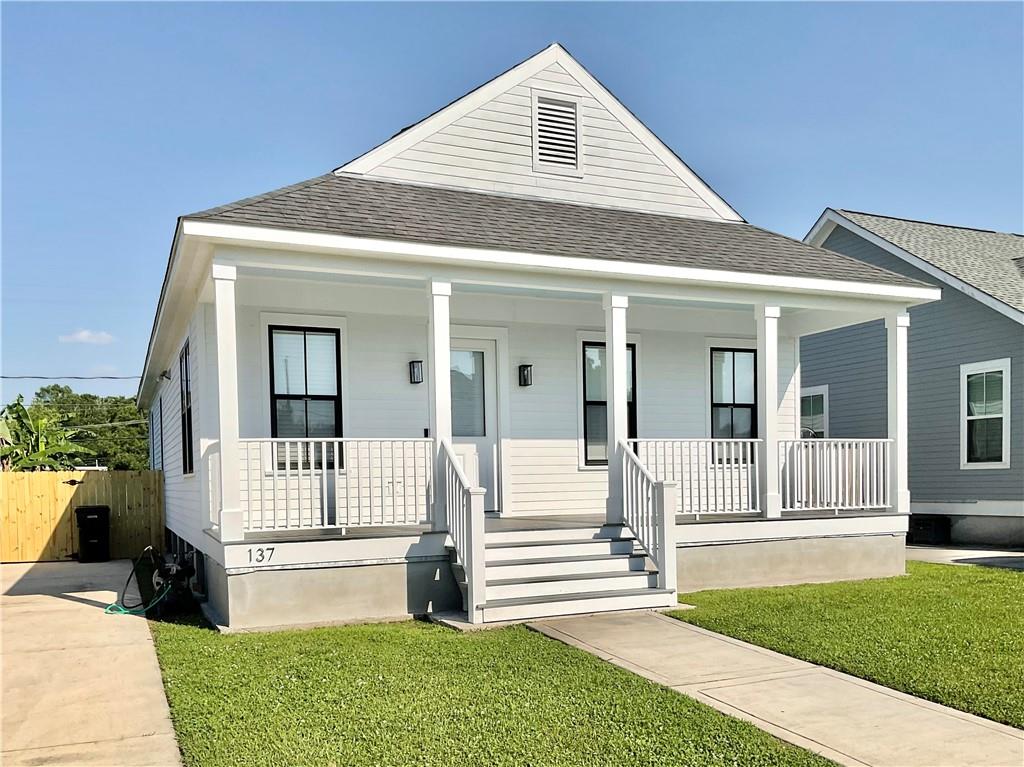 137 SEAL Drive