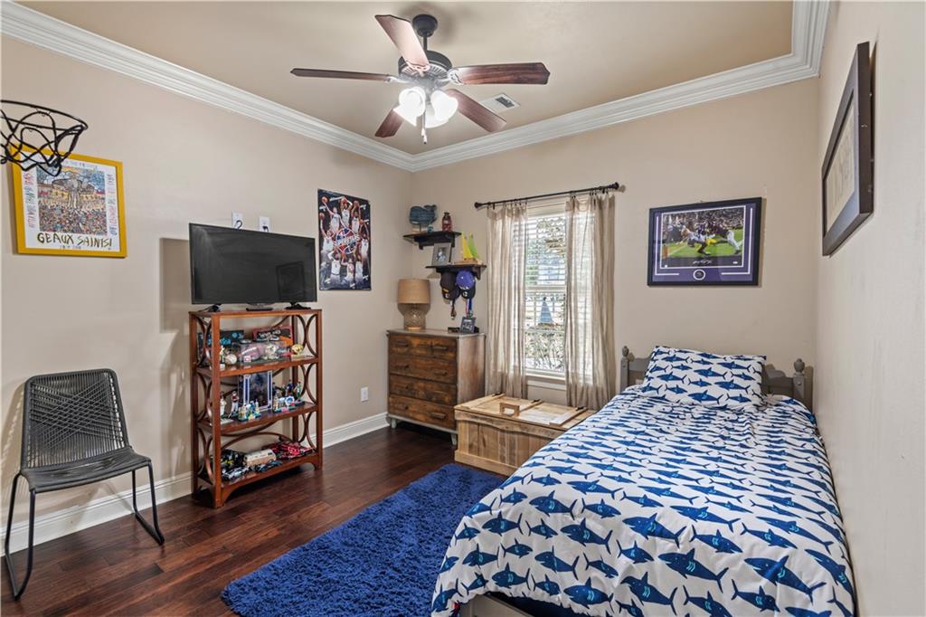 Madisonville, Louisiana 70447, United States, 4 Bedrooms Bedrooms, ,3 BathroomsBathrooms,Residential,Pending,3150