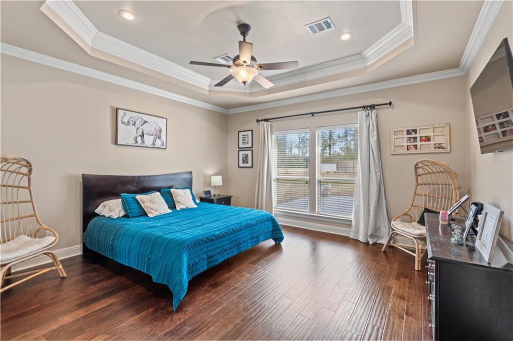 Madisonville, Louisiana 70447, United States, 4 Bedrooms Bedrooms, ,3 BathroomsBathrooms,Residential,Pending,3150