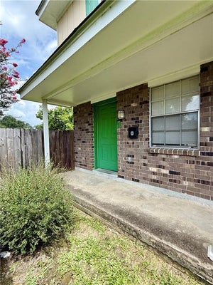 588 OAK AVE APT A, HARAHAN, LA 70123 - Image 4d46d4e37446b00c7807bcc79c2d673e/3201969859