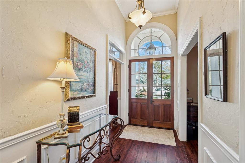 784 RUE CALAIS Street