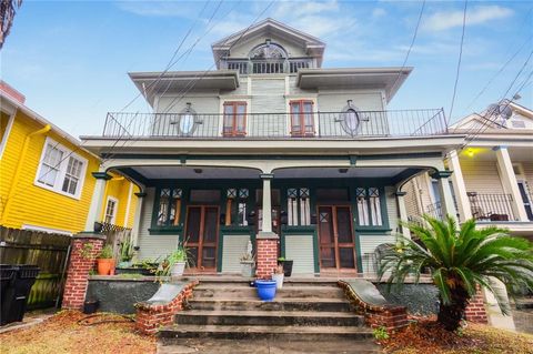 846 48 ROOSEVELT Place New Orleans LA 70119