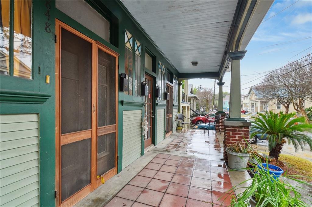 846 48 ROOSEVELT Place