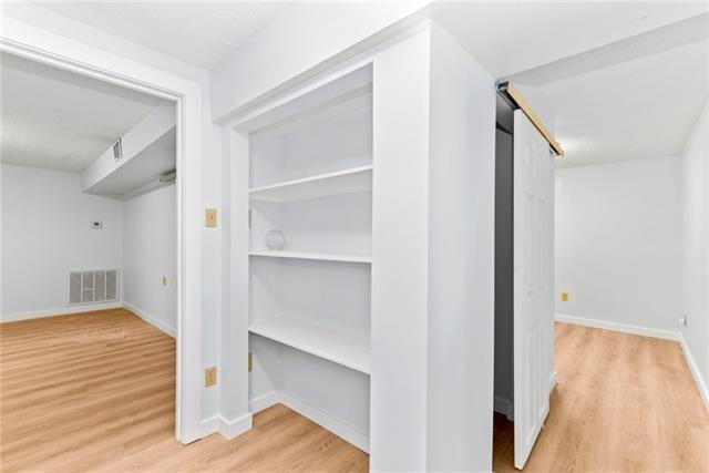 New Orleans, Louisiana 70125, United States, 2 Bedrooms Bedrooms, ,1 BathroomBathrooms,Residential,Pending,59692